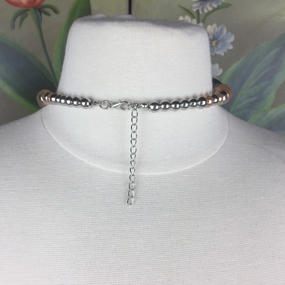 Faux Stone & Pearl Beaded Boho Statement Necklace - Picture 4 of 4